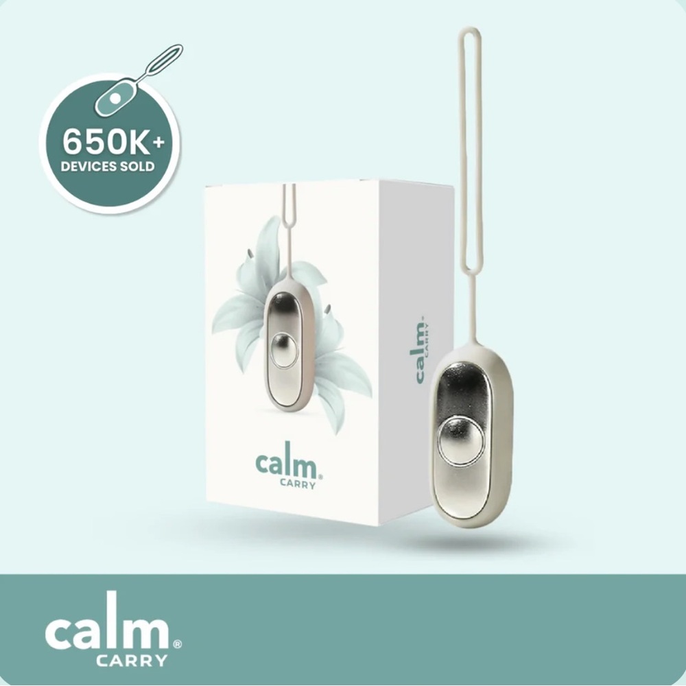 CalmCarry with gray cover and extra teal cover - like new!